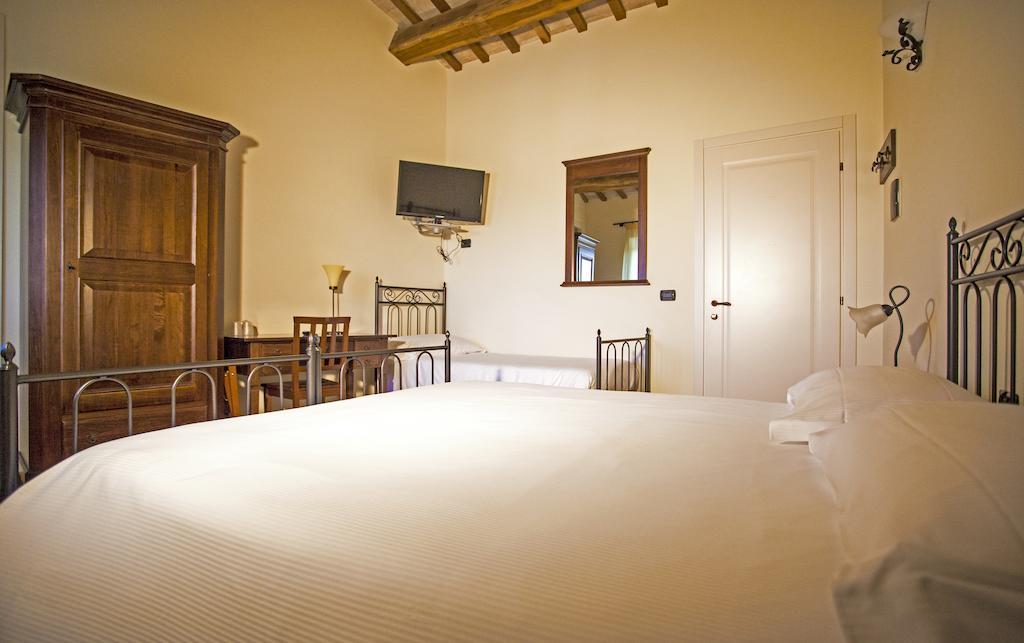 Il Ristoro Del Viandante Hotel Offagna Værelse billede