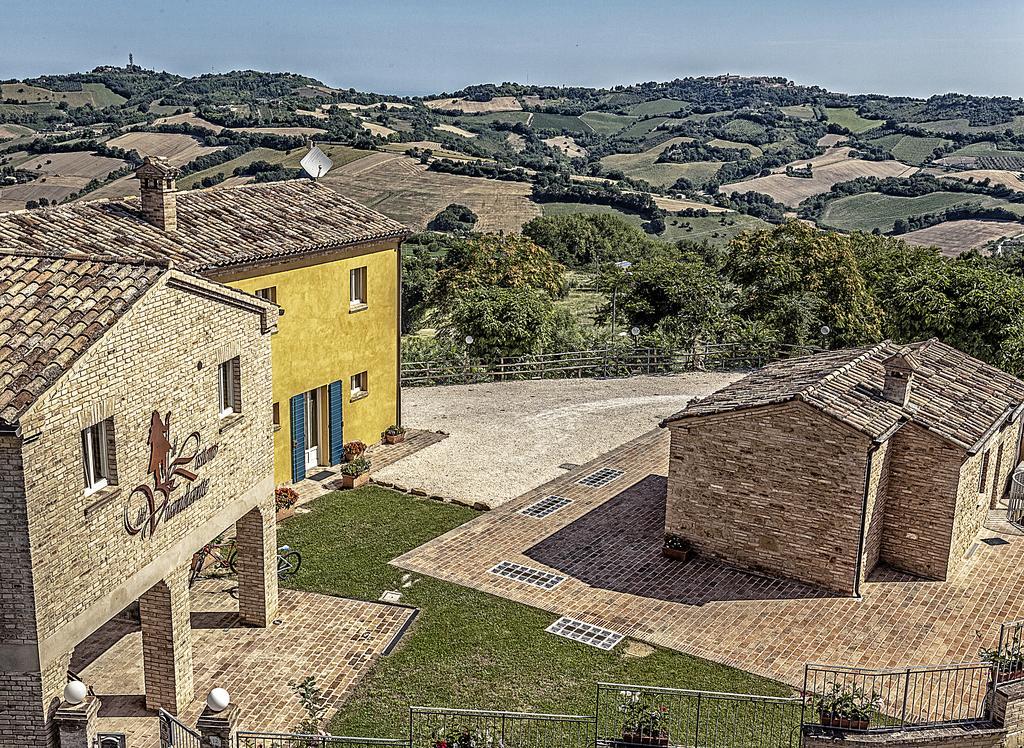 Il Ristoro Del Viandante Hotel Offagna Eksteriør billede